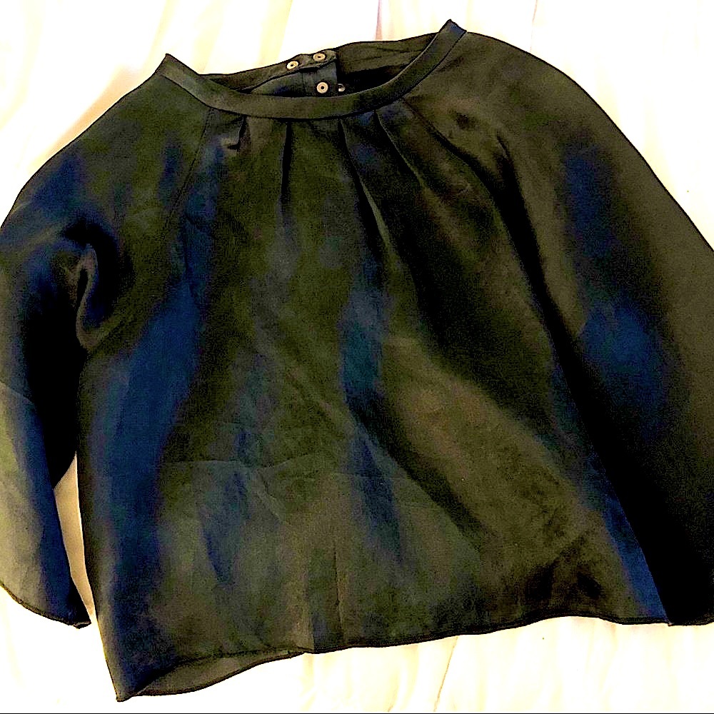 Ter er Bantine green silk crop w back buttons